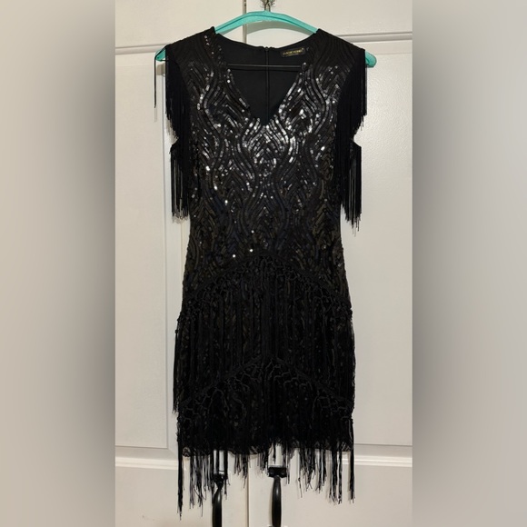 BABEYOND 1920s Sparkly Sequin Bodycon Flapper
Dress - Picture 3 of 8